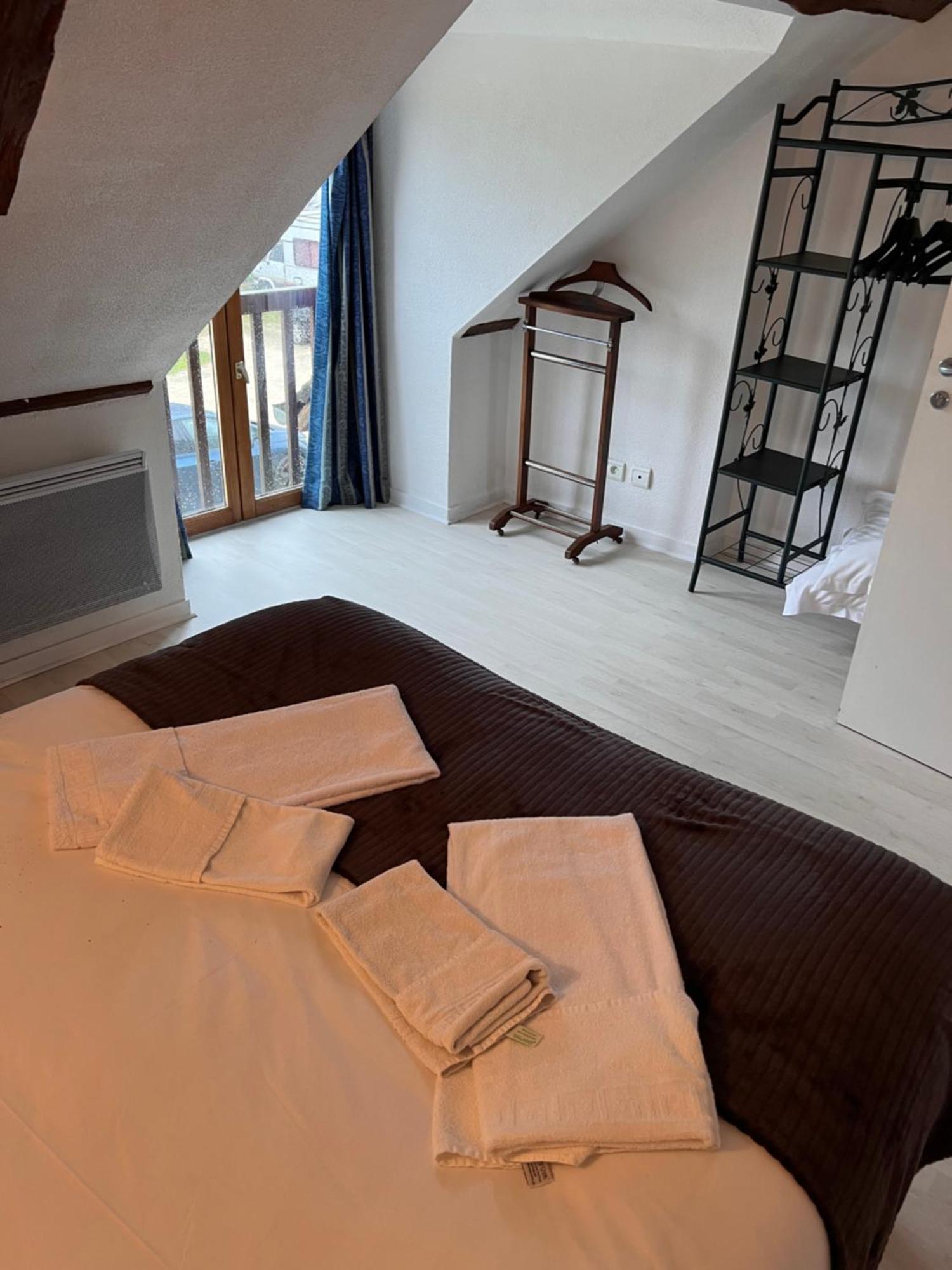 Golf Hotel De La Carte Chouzy-sur-Cisse Exterior photo